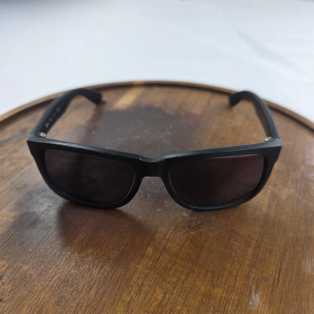 Ray-Ban RB4165 Justin Sunglasses Mens 54-16 Black Gray Square Italy 601/8G